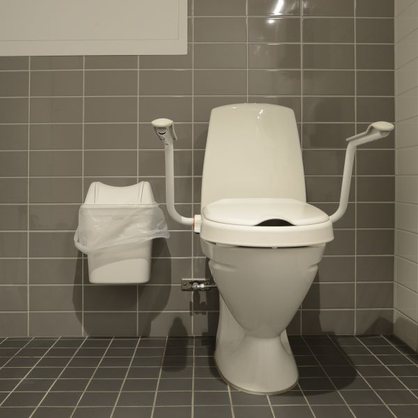 Cost of Commercial Toilet Repair in Mill Valley
